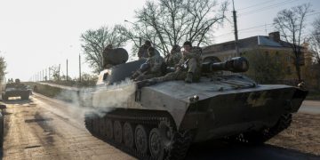 Киев перебросил дополнительные силы на Сватовское направление в Донбассе