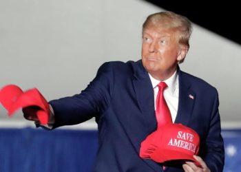 Комитет палаты представителей обнародовал налоговые декларации Трампа