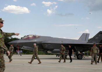 Конгресс утвердил оборонный бюджет США на 2023 год