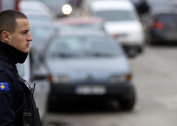 Косовоалбанская полиция блокировала въезд через КПП Ярине, пишут СМИ