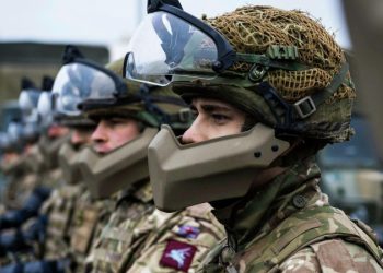 Лондон увеличит расходы на оборону на фоне украинского конфликта, пишут СМИ