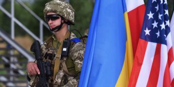 Макрон предупредил о последствиях вступления Украины в НАТО