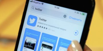 Маск ищет нового главу для Twitter, сообщили СМИ