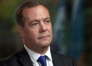 Медведев задался вопросом о готовности Запада к развязыванию ядерной войны