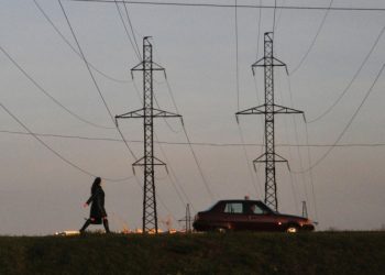 На Украине сообщили о повреждении газопроводов и ЛЭП в Никополе и Марганце