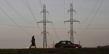 На Украине сообщили о повреждении газопроводов и ЛЭП в Никополе и Марганце