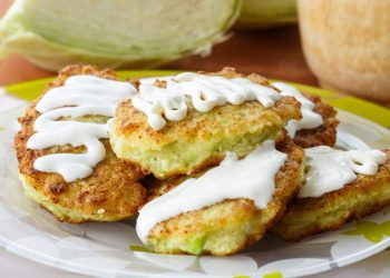 Недорого и вкусно: капустные оладьи