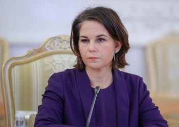 «Она не в себе». Слова Бербок о Путине ужаснули пользователей Сети