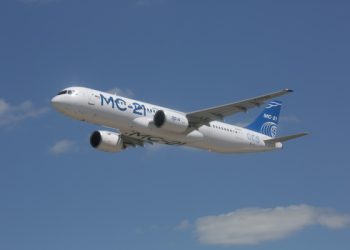 Росавиация одобрила самолет МС-21 с российскими двигателями и крылом