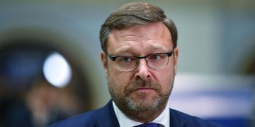 Россию невозможно исключить из G20, заявил Косачев