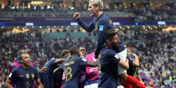 Сборная Франции обыграла Англию и вышла в полуфинал ЧМ-2022