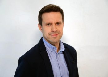 Сергей Перегудов о работе с Еленой Яковлевой, сравнении с Деревянко и недавней женитьбе