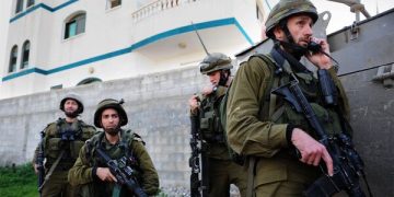 СМИ: израильская армия нанесла удары по сектору Газа