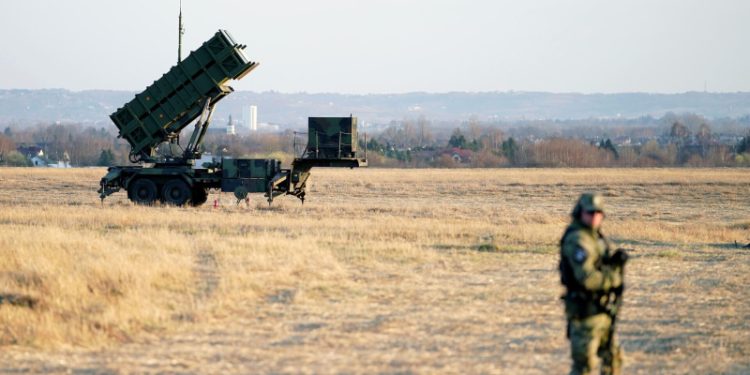СМИ: поляки начали готовиться к боевым действиям с Россией