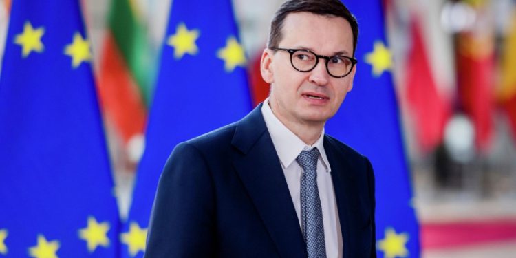 СМИ: Польша отказалась поддержать планы ЕС на 2023 год по поддержке Киева