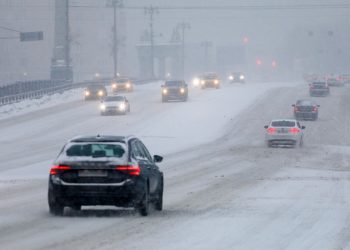 Снег и заносы на дорогах ожидаются в Москве