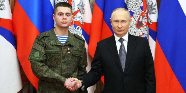 Спецоперация, 31 декабря: новогодние поздравления Путина и Шойгу