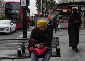 «Страна чахнет»: жители Великобритании выходят на забастовки