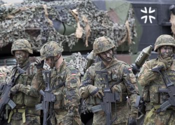 Times: у Германии осталось запасов оружия на два дня боя из-за Украины