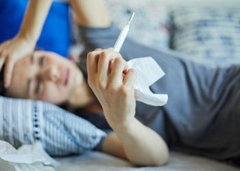 Ученый объяснил, когда ждать пик заболеваемости гриппом в РФ