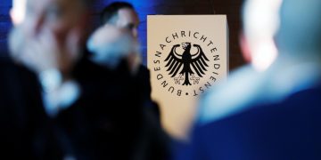 В Германии задержали подозреваемого в работе на Россию сотрудника спецслужб