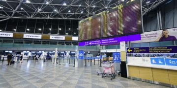 В посольстве оценили ситуацию с застрявшими в Хельсинки россиянами