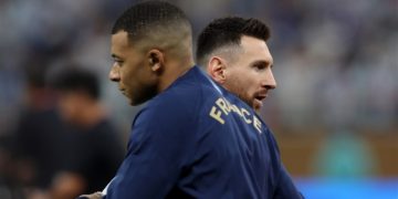 В ПСЖ рассказали о будущем Месси и Мбаппе в парижском клубе