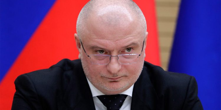 В Совфеде допустили введение ограничений для «сбежавших» из РФ