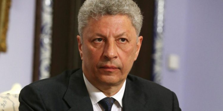 Зеленский отреагировал на петицию о лишении Бойко звания «Герой Украины»