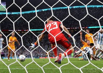 Журналист умер во время четвертьфинала между Нидерландами и Аргентиной