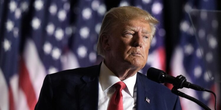 Администрация Трампа может смягчить подход к России, считает эксперт