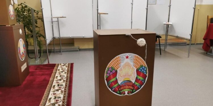 Белоруссия пригласила президента БДИПЧ ОБСЕ наблюдать за выборами