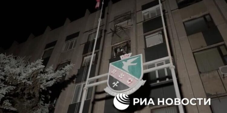 Центральную часть Горловки обесточили из-за атаки дронов ВСУ, заявил мэр