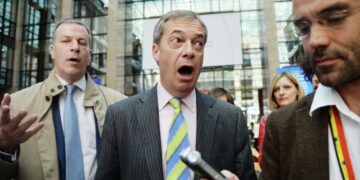 Фараж устроит вечеринку в честь инаугурации Трампа