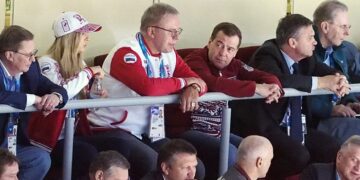 Фетисов предложил отправить Недоманского к доктору после оскорблений про русских