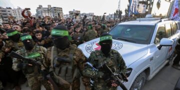 ХАМАС передало Израилю список выживших заложников, сообщили СМИ