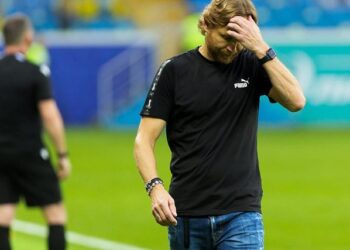 Карпин заявил, что он устал от тренерской работы