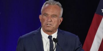 Кеннеди-младший оценил угрозу от зависимости США от КНР в медицине