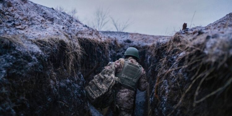 На Западе не исключают скорый обвал обороны ВСУ, заявили в СВР
