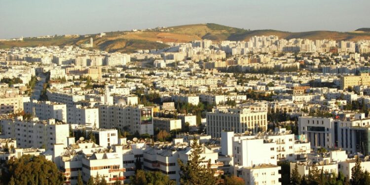 Невеста задержанного в Тунисе россиянина попросила президента Саида помочь