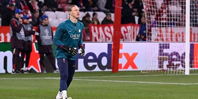 Нигматуллин считает, что у Сафонова есть шансы выиграть конкуренцию у Доннаруммы