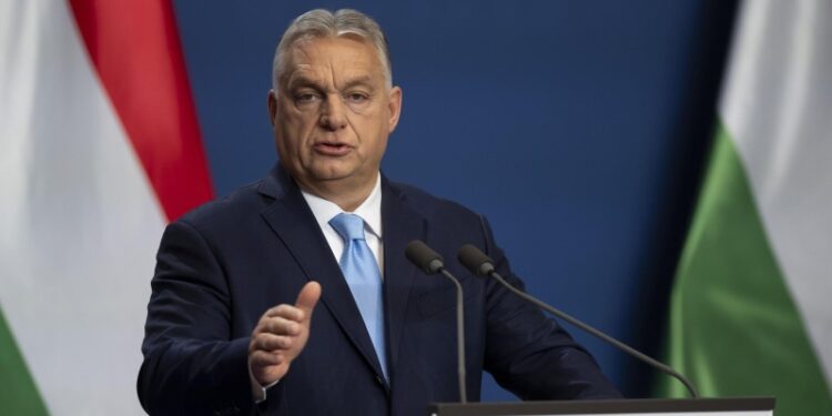 Орбан оценил ущерб Венгрии от антироссийских санкций