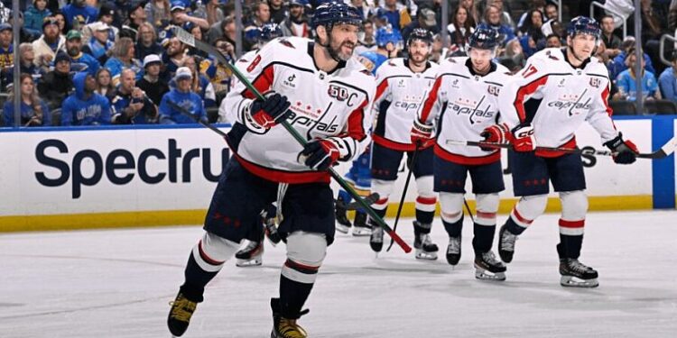 Овечкин забросил шайбу: сколько ему осталось забить, чтобы обойти Гретцки