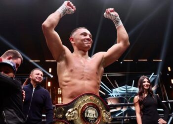 Павел Сосулин в Ереване защитил титул WBA Asia