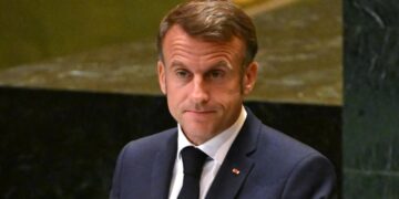 Премьер-министр Грузии дал Макрону совет по Украине из-за его слов о России