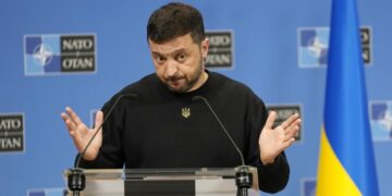 «Придет конец». На Зеленского накинулись из-за новогоднего обращения