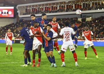 ПСЖ Сафонова обыграло «Монако» Головина в финале Суперкубка Франции