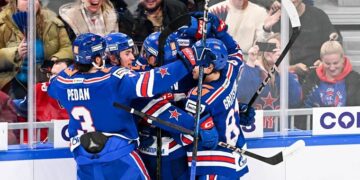 СКА на своем льду обыграл уфимский «Салават Юлаев» в регулярном чемпионате КХЛ