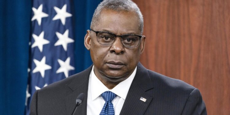 США останутся надежным партнером НАТО, заявил глава Пентагона