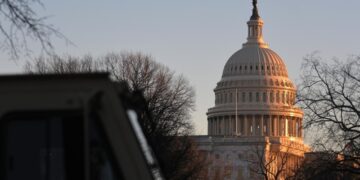 США перенаправят Ливану 95 миллионов долларов военной помощи, пишет Рейтер